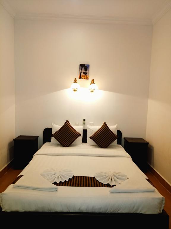 Eureka Villas Phnom Penh Exteriör bild