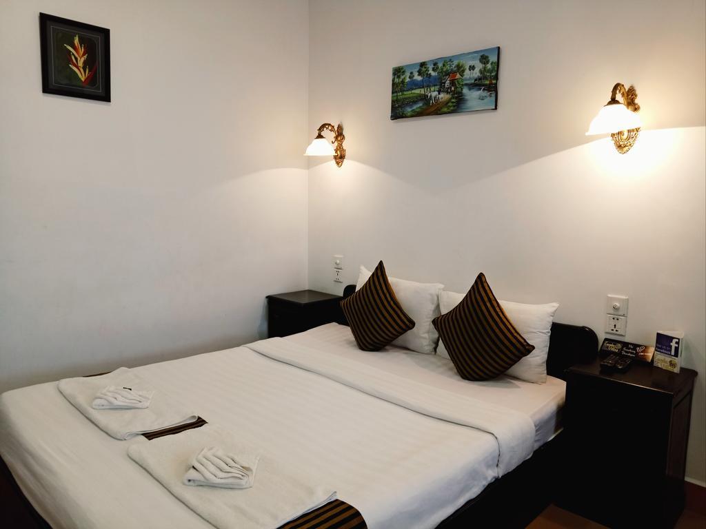 Eureka Villas Phnom Penh Exteriör bild