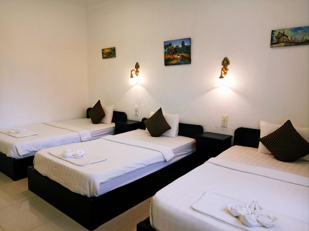 Eureka Villas Phnom Penh Exteriör bild